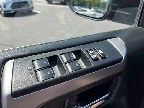 Used 2017 Toyota 4Runner Limited AWD/4WD image 37
