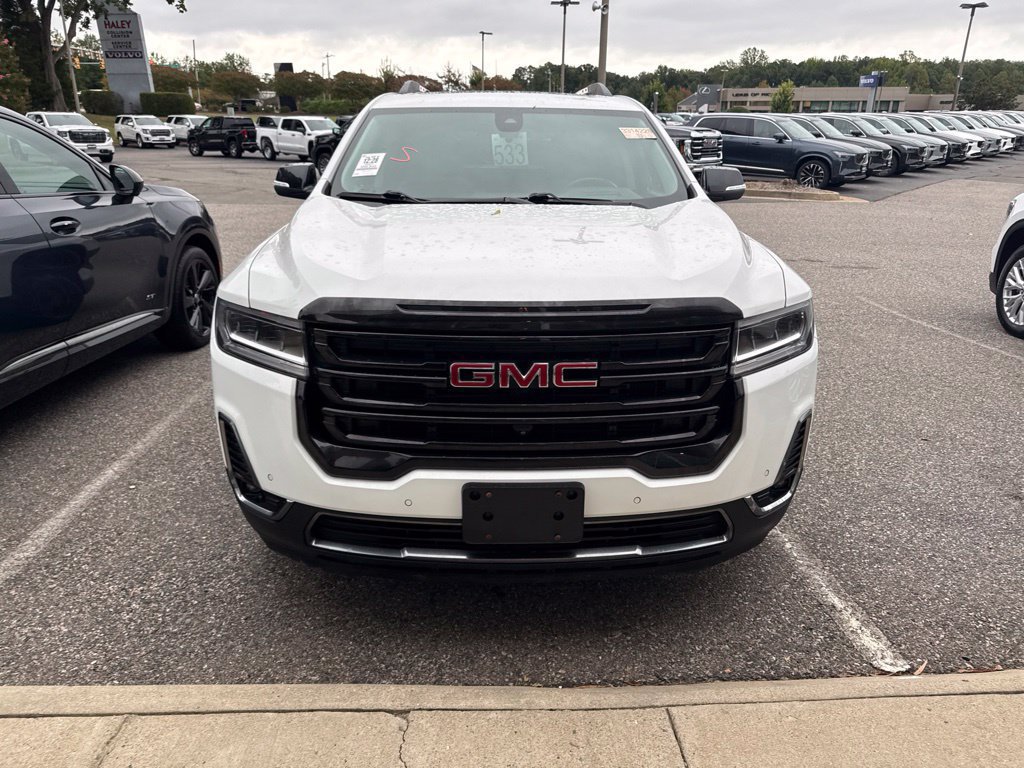 Used 2021 GMC Acadia AT4 w/ Technology Package AWD/4WD image 8