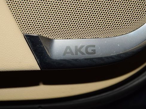 Used 2021 Cadillac Escalade Premium Luxury w/ Driver Assist Tech Package image 49