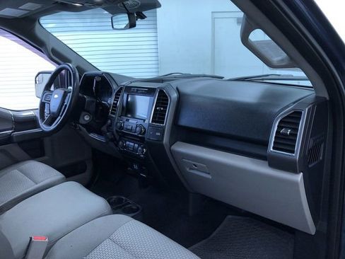 Used 2016 Ford F150 XLT w/ Equipment Group 302A Luxury AWD/4WD image 18