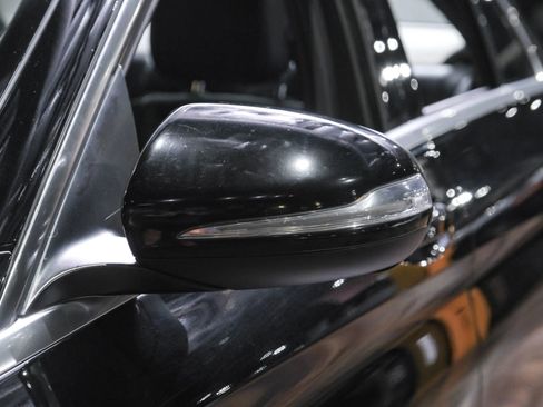 Used 2015 Mercedes-Benz C 300 Sedan image 35