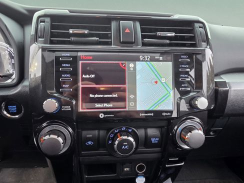 Used 2021 Toyota 4Runner TRD Off-Road Premium image 17