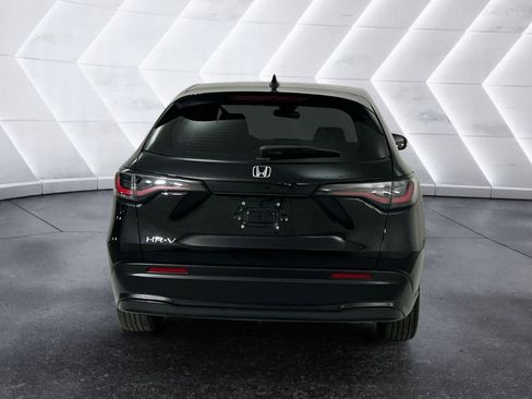 Used 2025 Honda HR-V LX image 5