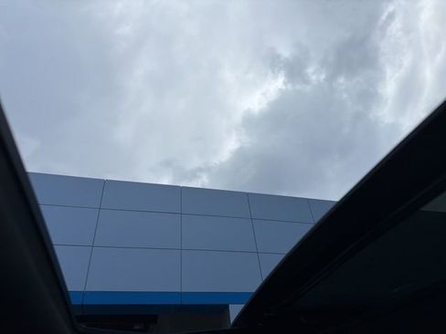 Used 2023 Genesis G70 2.0T w/ Sport Prestige Package image 12