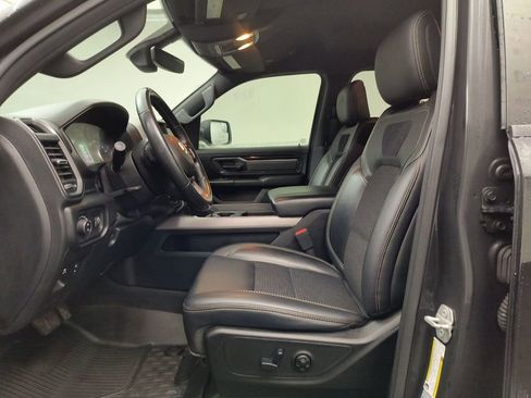 Used 2020 RAM 1500 Big Horn w/ Built-to-serve Edition image 4