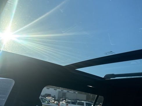 Used 2022 Chevrolet Suburban RST w/ Luxury Package image 26