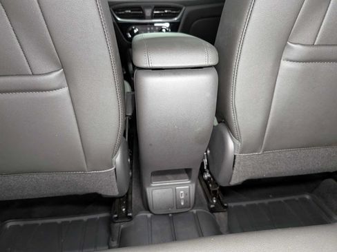 Certified 2024 Buick Encore GX Sport Touring AWD/4WD image 21