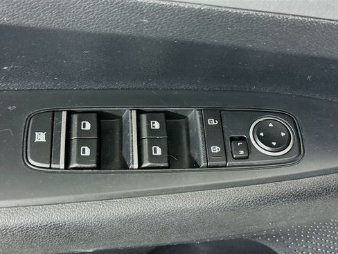 Used 2020 Kia Forte Sedan FWD image 23