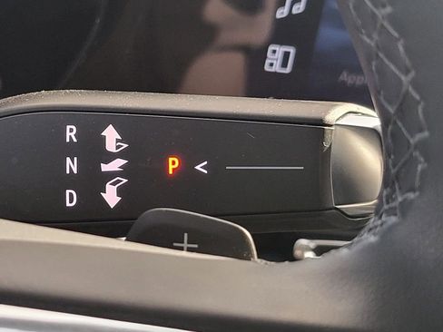 Used 2025 Chevrolet Equinox LT image 9