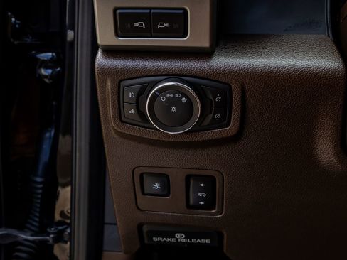 Used 2022 Ford F350 King Ranch w/ King Ranch Ultimate Package image 20