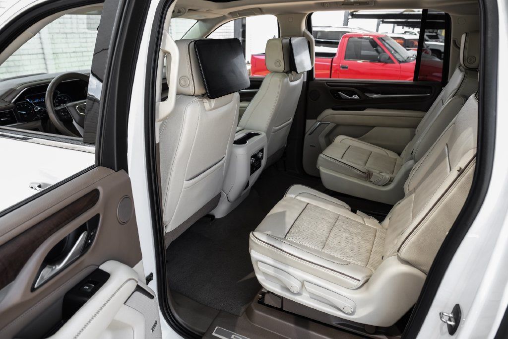 Used 2021 GMC Yukon XL Denali w/ Denali Premium Package RWD image 44