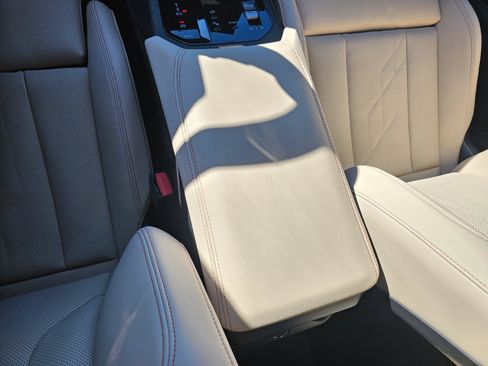 Certified 2025 BMW X3 M50 w/ Premium Package image 24