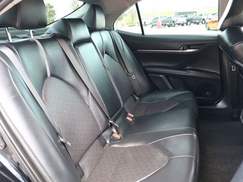 Used 2023 Toyota Camry XSE image 31