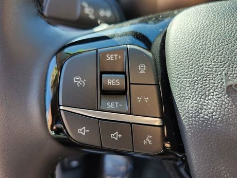 Used 2023 Ford Escape SE FWD image 22
