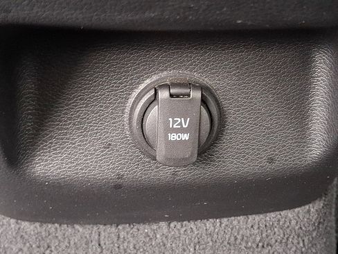 Used 2022 Kia Telluride S image 13