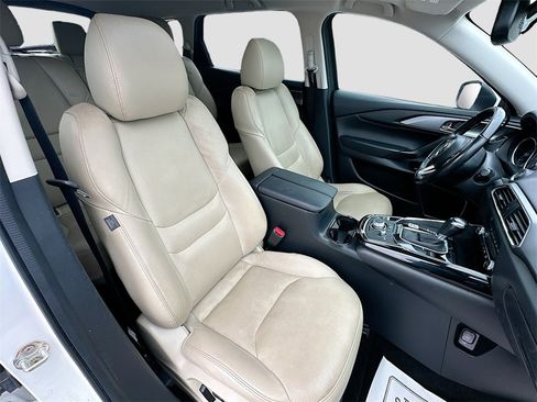 Used 2022 MAZDA CX-9 Touring w/ Touring Premium Package image 31