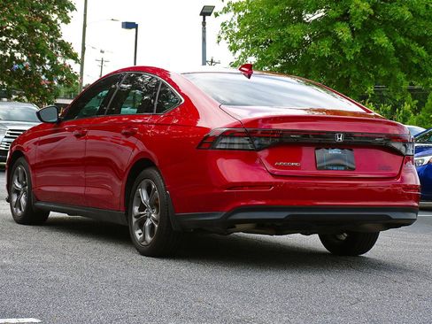 Used 2024 Honda Accord EX image 18