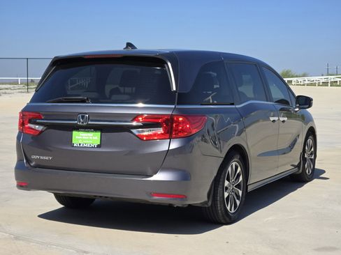 Used 2022 Honda Odyssey EX-L image 8