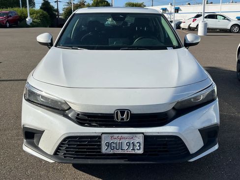 Used 2023 Honda Civic EX image 2