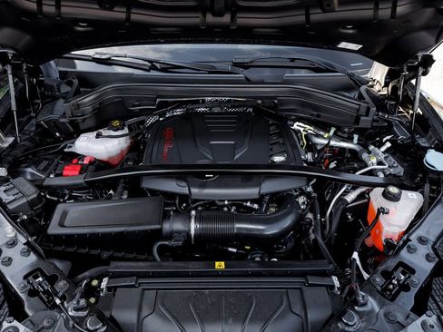 New 2025 Alfa Romeo Stelvio Sprint image 41