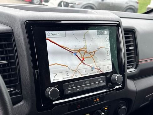 Used 2023 Nissan Frontier PRO-4X w/ Pro-4X Premium Package image 19