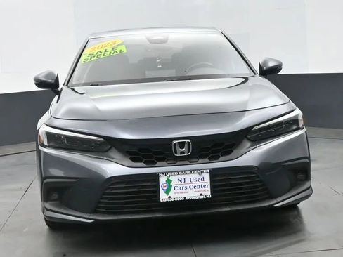 Used 2023 Honda Civic Sport Touring image 3