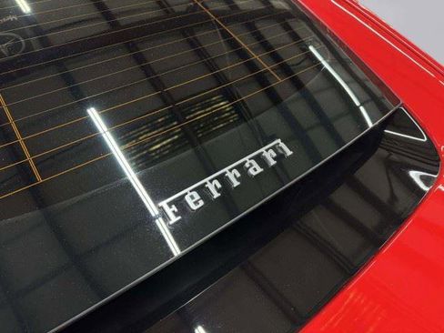 Used 2019 Ferrari 812 Superfast RWD image 19