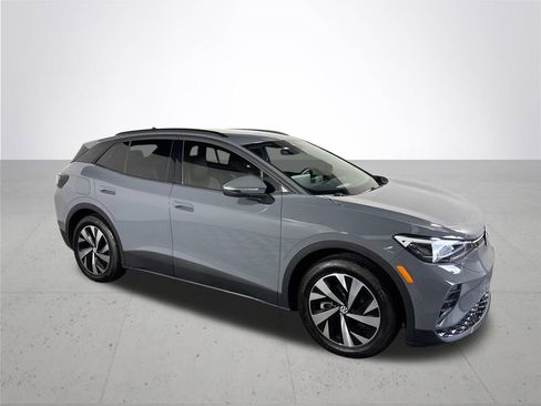 Certified 2024 Volkswagen ID.4 2WD image 4