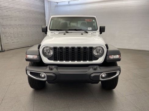 New 2026 Jeep Gladiator Sport image 6