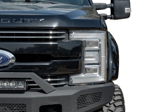 Used 2019 Ford F250 Lariat w/ Lariat Ultimate Package AWD/4WD image 49