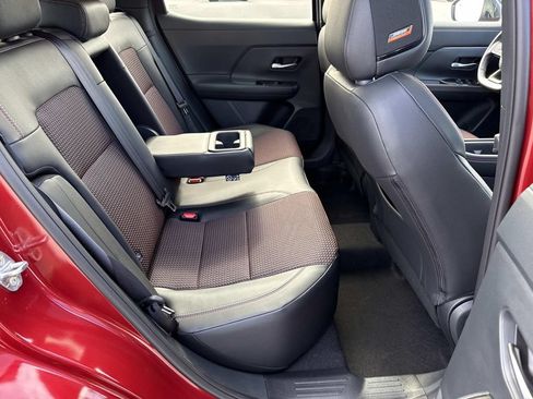 Used 2026 Nissan Kicks SR w/ SR Premium Package AWD/4WD image 21