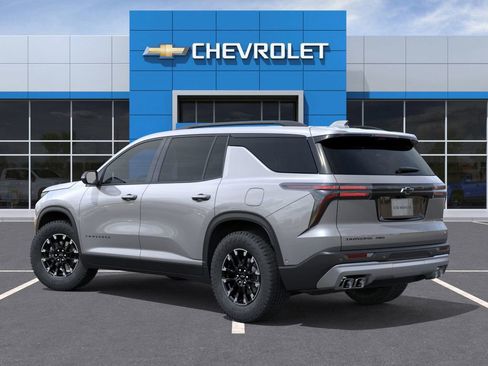 New 2026 Chevrolet Traverse Z71 w/ Driver Confidence Package AWD/4WD image 3