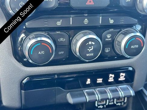 Used 2022 RAM 1500 Big Horn AWD/4WD image 21
