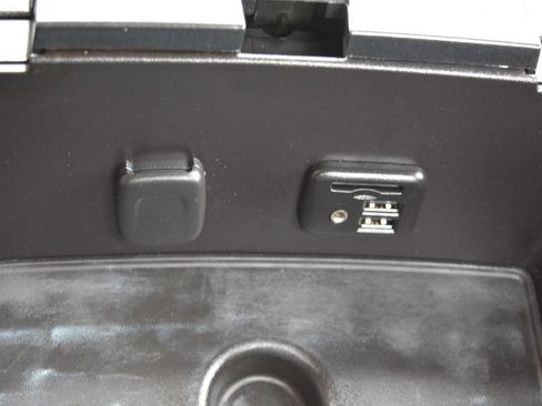 Used 2015 Chevrolet Silverado 1500 W/T w/ Trailering Package image 19