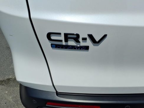 Used 2026 Honda CR-V Sport Touring image 5