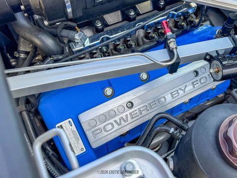 Used 2005 Ford GT RWD image 22