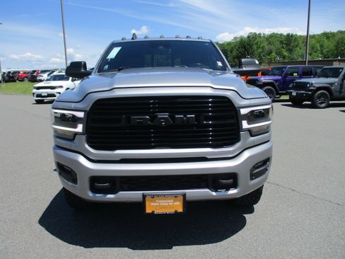 Used 2021 RAM 2500 Laramie AWD/4WD image 2