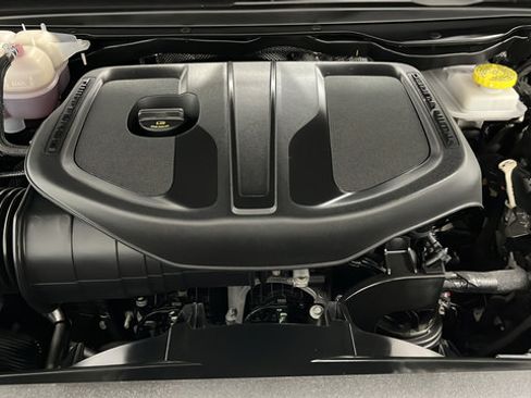 Certified 2025 RAM 1500 Big Horn AWD/4WD image 33