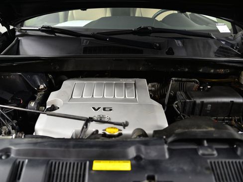 Used 2012 Toyota Highlander FWD image 15