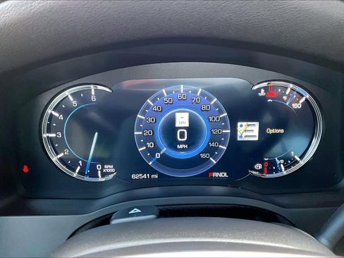 Used 2018 Cadillac Escalade Luxury image 25