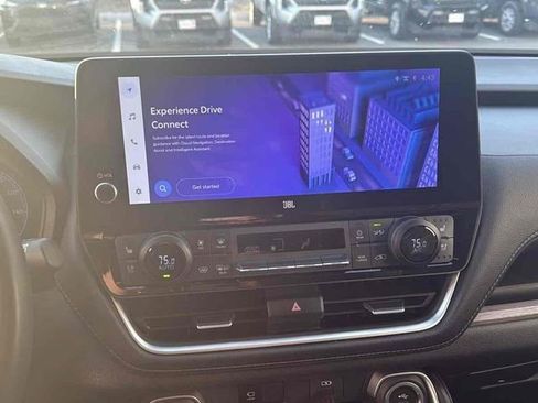 Used 2025 Toyota Grand Highlander AWD Hybrid image 6