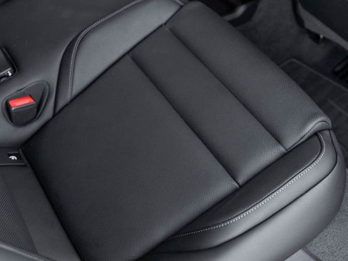 New 2026 Porsche Taycan Turbo image 76