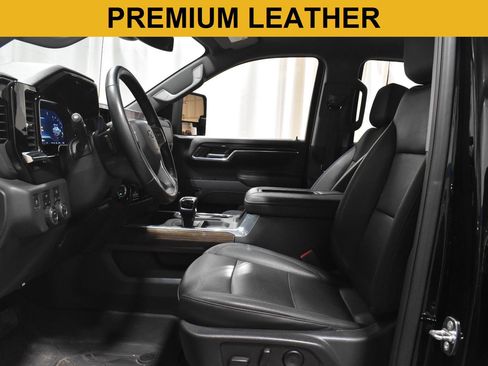Used 2022 Chevrolet Silverado 1500 RST w/ All Star Edition Plus image 3