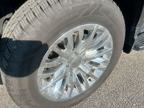 Used 2022 Chevrolet Silverado 1500 High Country w/ High Country Premium Package image 14