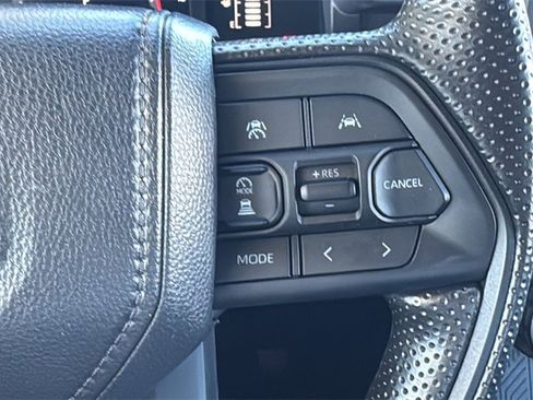 Used 2025 Toyota Tacoma SR image 13
