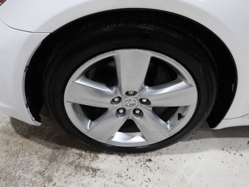 Used 2012 Lexus LS 460 w/ Comfort Pkg RWD image 9