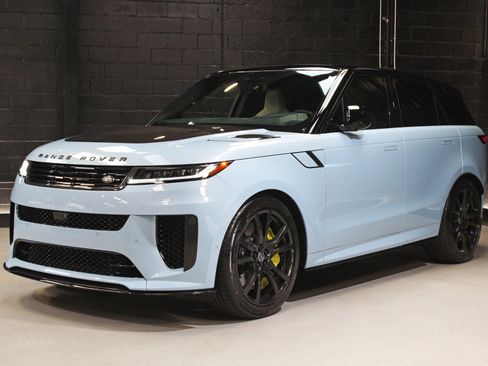 Used 2025 Land Rover Range Rover Sport SV Edition Two AWD/4WD image 4