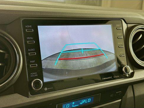 Used 2023 Toyota Tacoma TRD Off-Road image 23