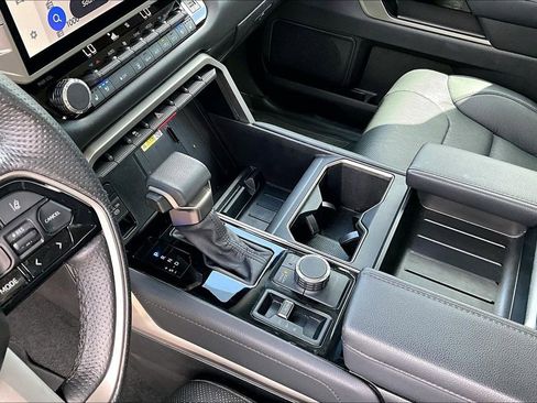 Used 2024 Toyota Tundra Limited w/ Power Package image 17