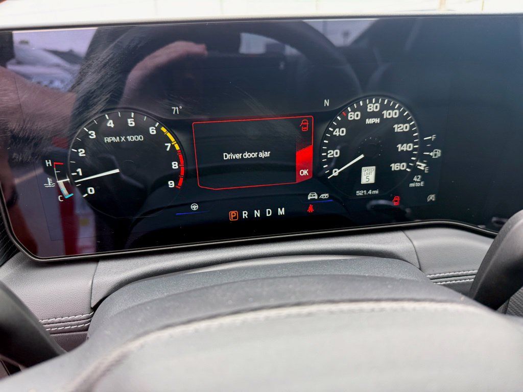 Used 2025 Ford Mustang GT Premium RWD image 13